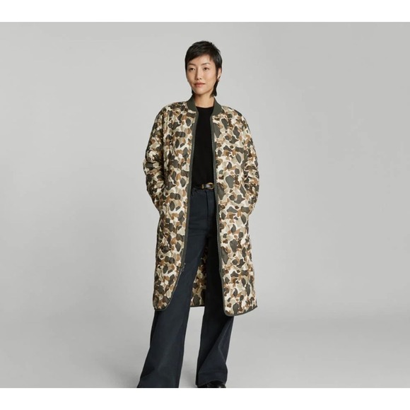 Everlane Jackets & Blazers - NWT Everlane ReNew Long Liner Camo Quilted Jacket XS Zip Front Pockets Packable